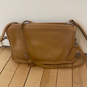 Vintage Coach New York City Bag in Camel-toned Leather